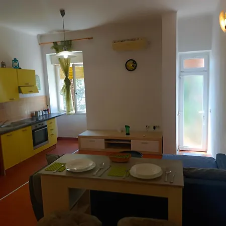 דירה Doris 2 רייקה